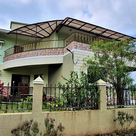 Nessies Villa Alibag Exterior photo