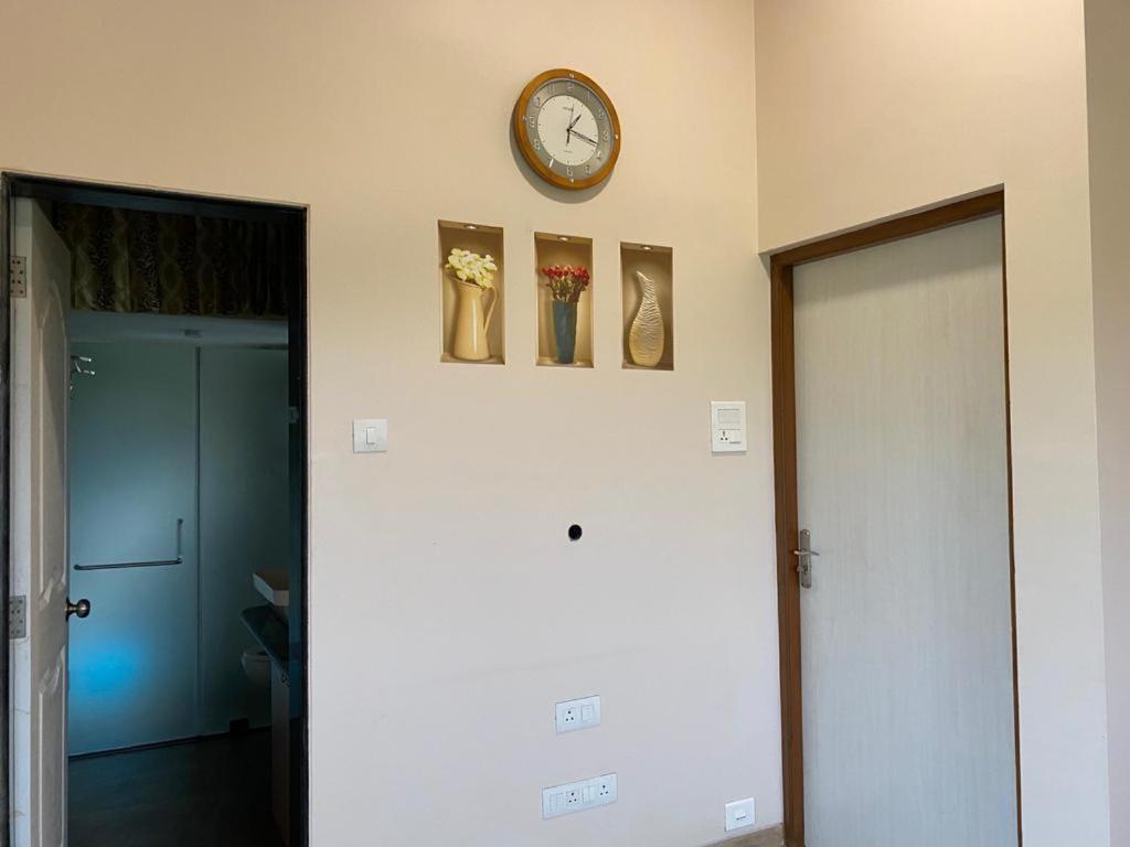 Nessies Villa Alibag Exterior photo